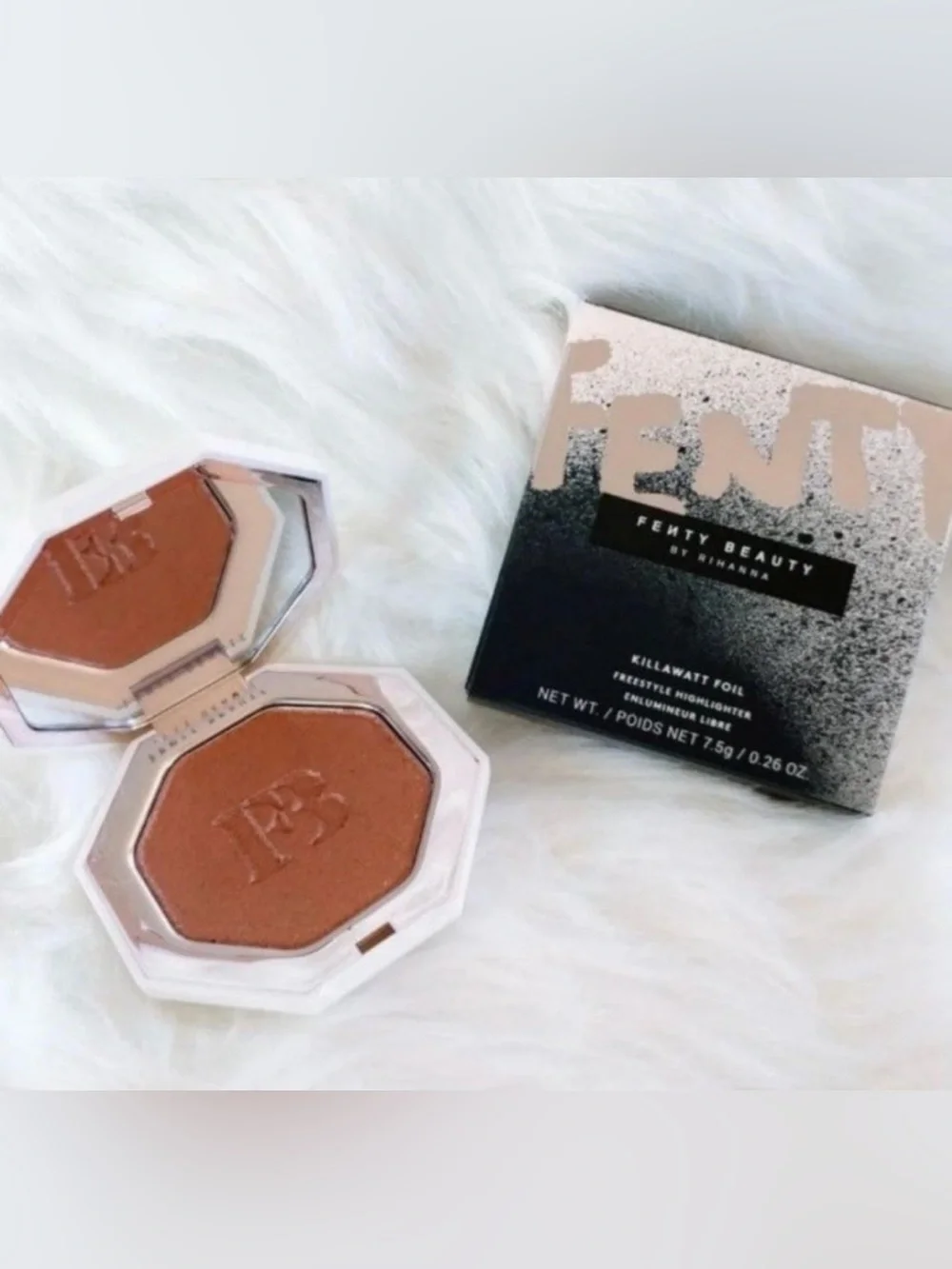 Fenty Beauty by Rihanna Killawatt Foil Freestyle Highlighter in Penny4uthots NIB